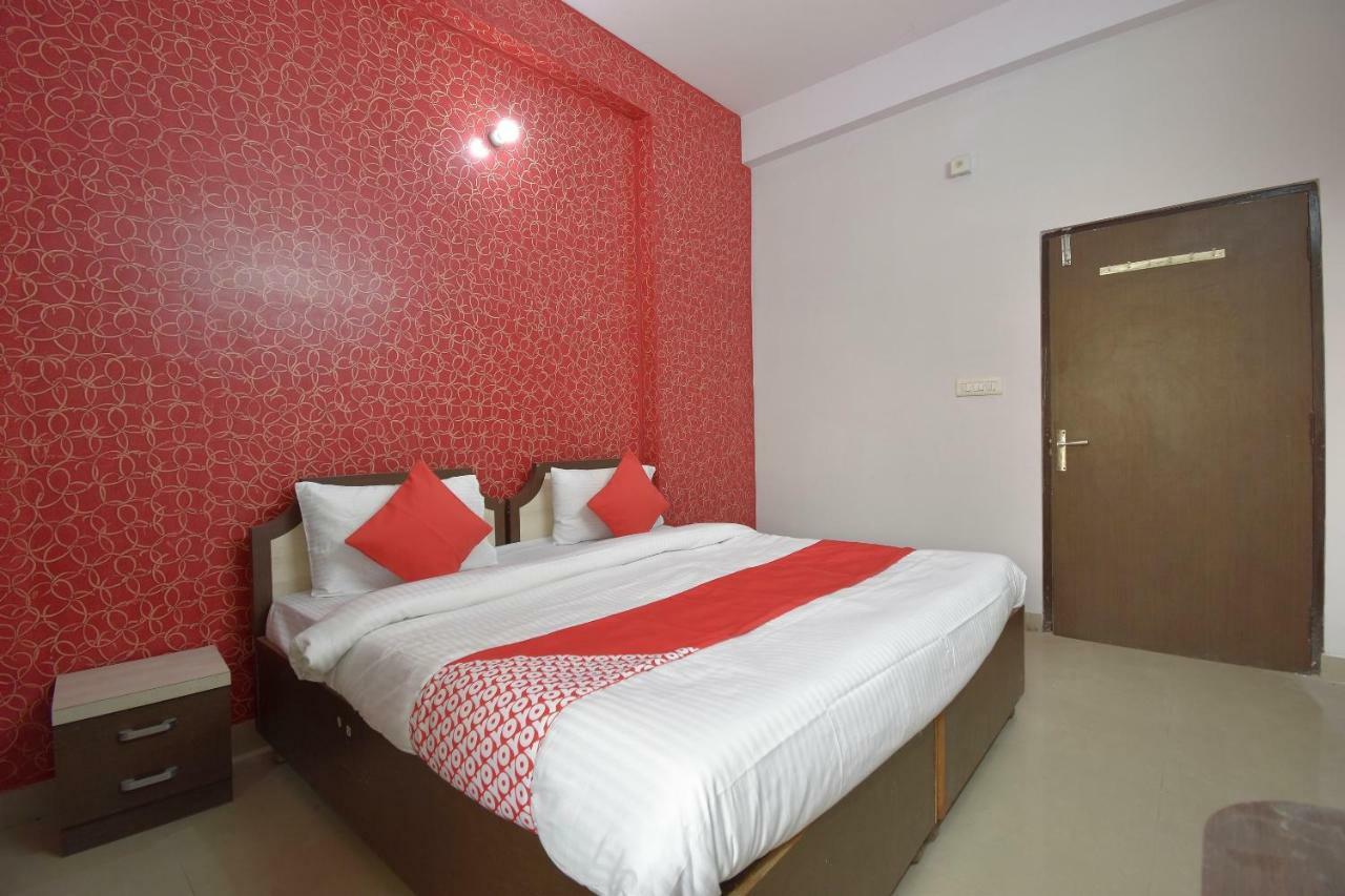 Oyo 40466 Moon Mafia Hotel Jaipur