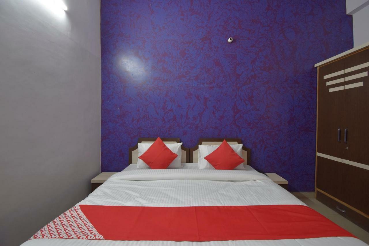 Oyo 40466 Moon Mafia Hotel Jaipur