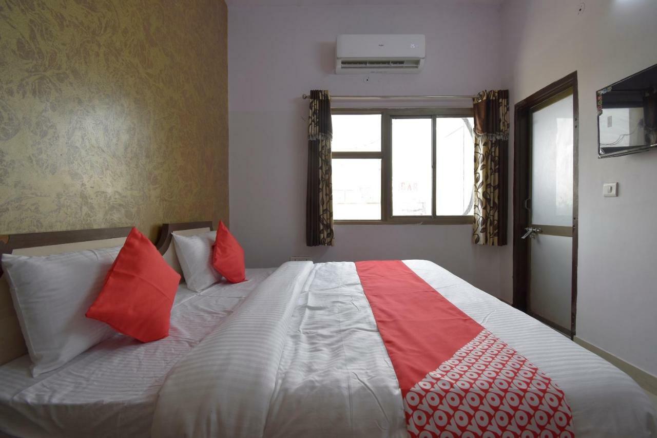 Oyo 40466 Moon Mafia Hotel Jaipur
